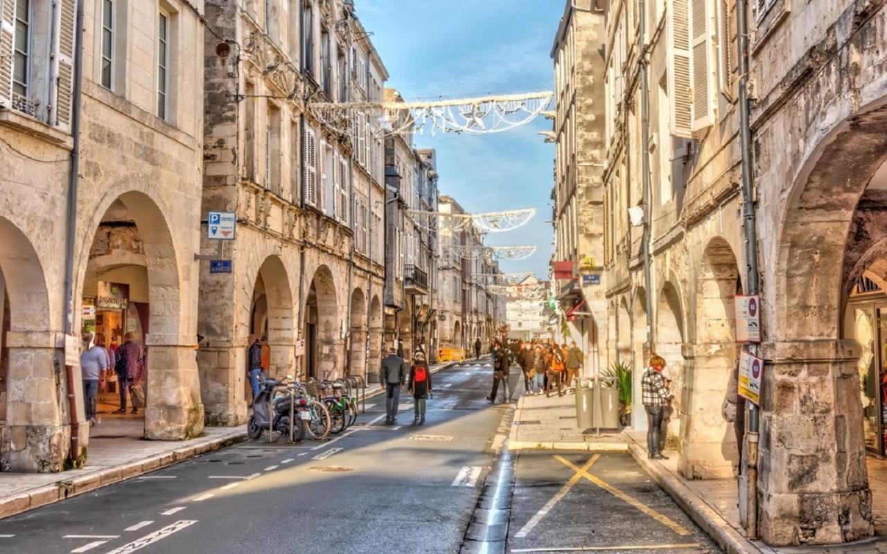 Terra Studio Cosy Et Calme Proche Du Centre Avec Parking Tv Et Wifi La Rochelle  Exterior photo