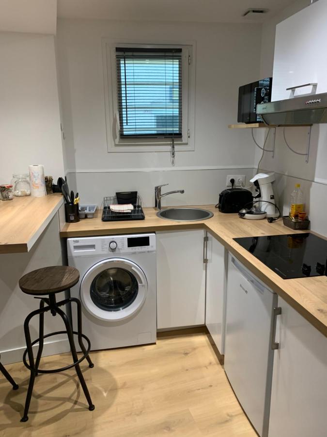 Terra Studio Cosy Et Calme Proche Du Centre Avec Parking Tv Et Wifi La Rochelle  Exterior photo